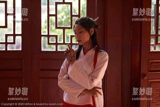 蜜桃社 - 王婉悠Queen红裙状态在线，福利原图让我明白原来裙子也能撩！