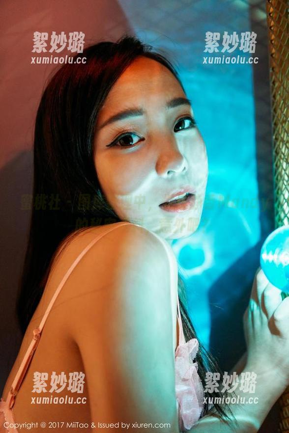 蜜桃社 - 图库整理中，发现静香Mandy的秘密资料，意外吧？